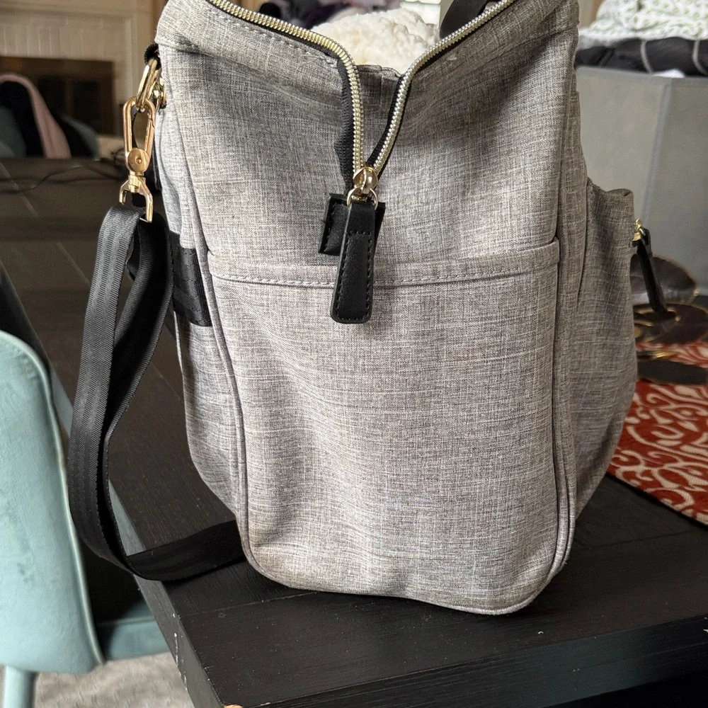 Elegant Gray Baby Bag by Ruvalino